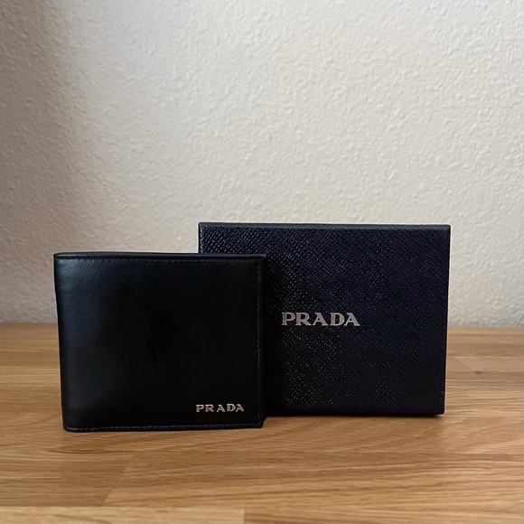 Prada Wallet - Picture 1 of 10